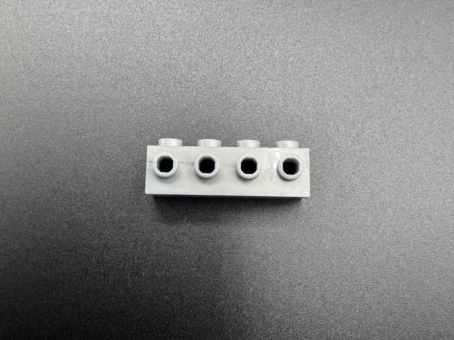 1x4 Brick Stud on side