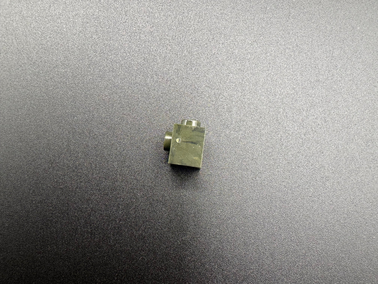 1x1 Brick Stud on side